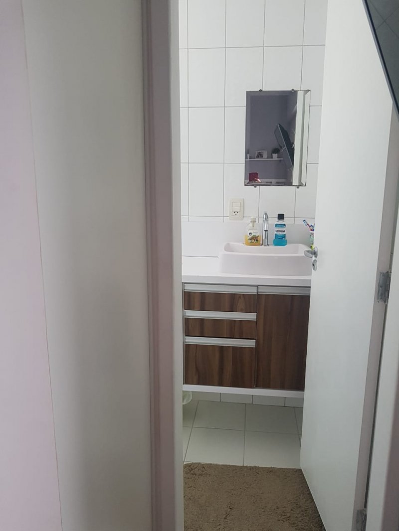 Apartamento à venda com 2 quartos, 117m² - Foto 23