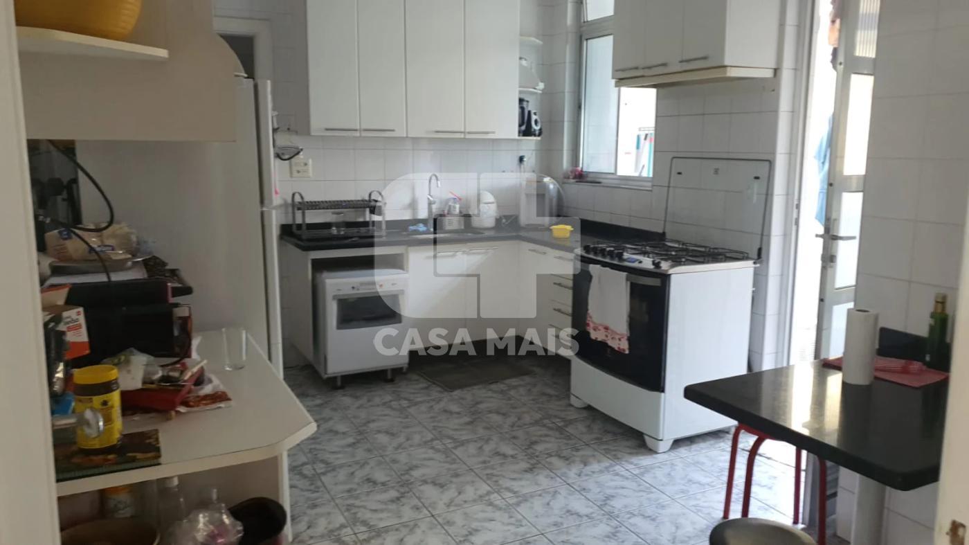 Apartamento à venda com 3 quartos, 141m² - Foto 19