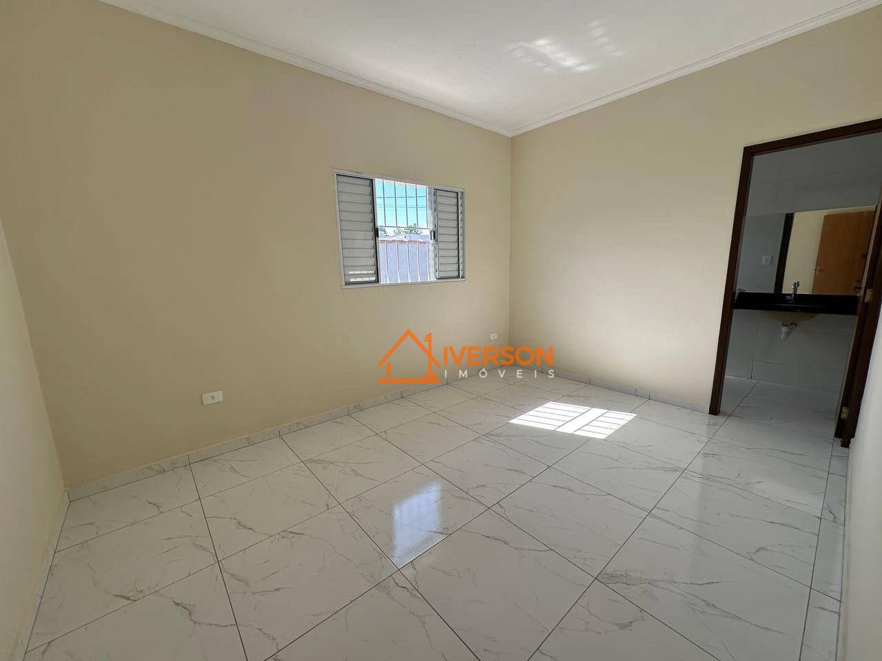 Casa à venda com 2 quartos, 90m² - Foto 19