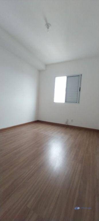 Apartamento à venda e aluguel com 2 quartos, 60m² - Foto 7