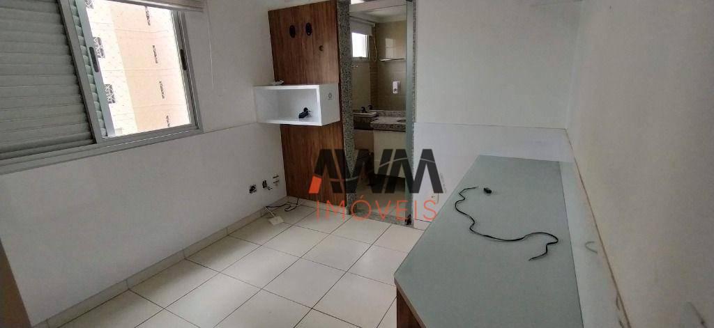 Apartamento para alugar com 3 quartos, 120m² - Foto 10