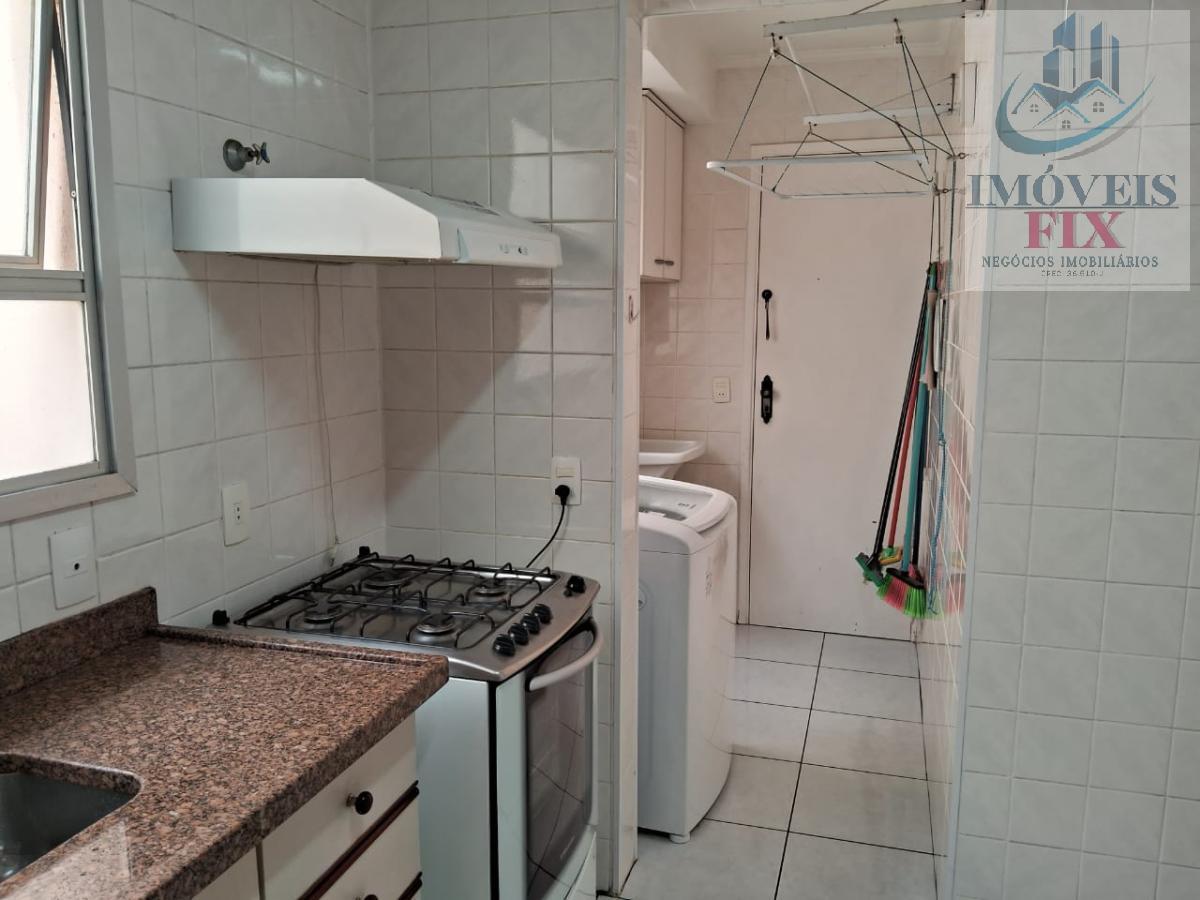 Apartamento à venda com 2 quartos, 78m² - Foto 8