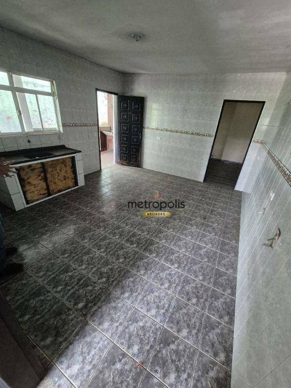 Casa à venda com 4 quartos, 276m² - Foto 13