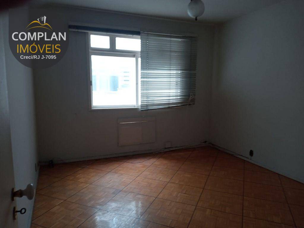 Apartamento à venda com 5 quartos, 360m² - Foto 9