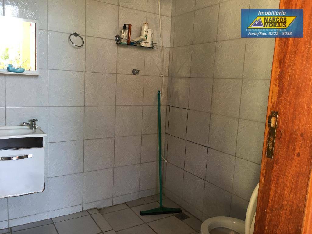 Casa à venda e aluguel com 3 quartos, 180m² - Foto 34