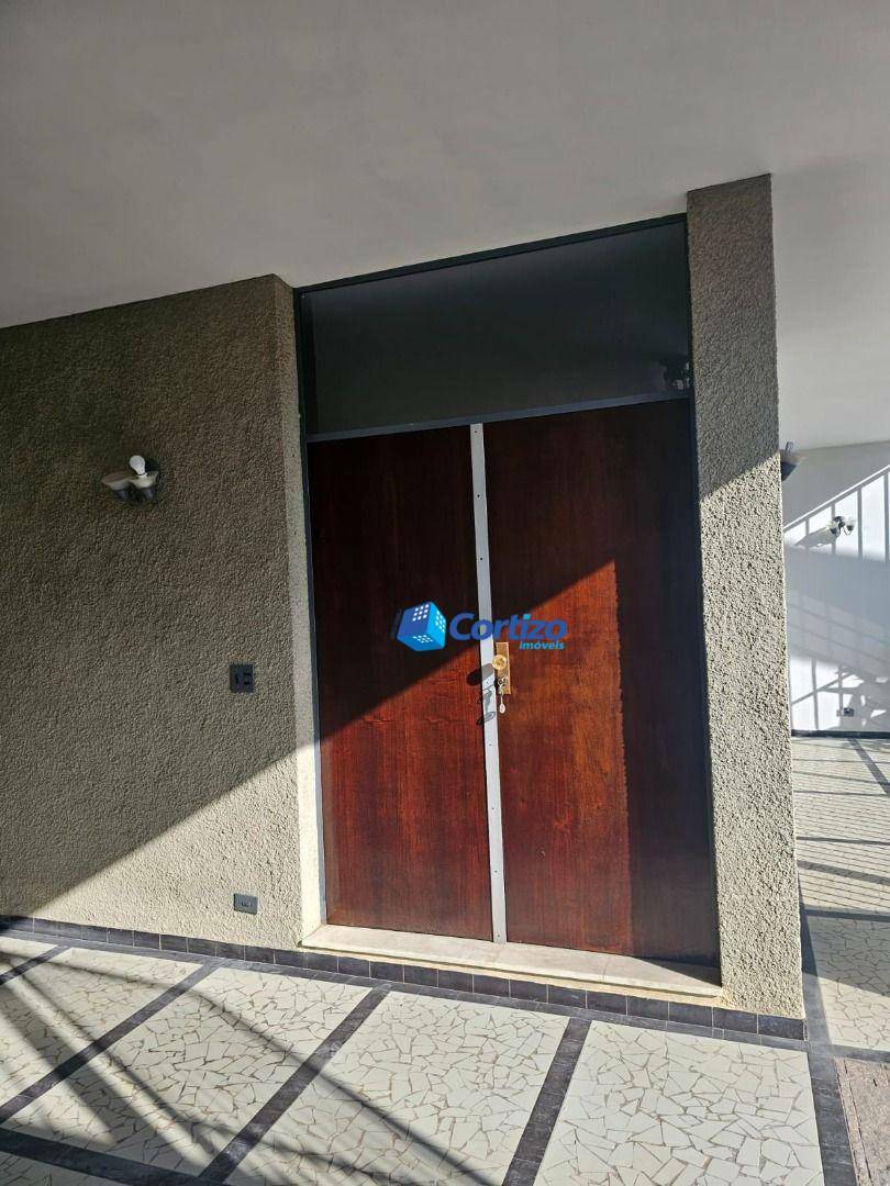 Casa, 3 quartos, 341 m² - Foto 22