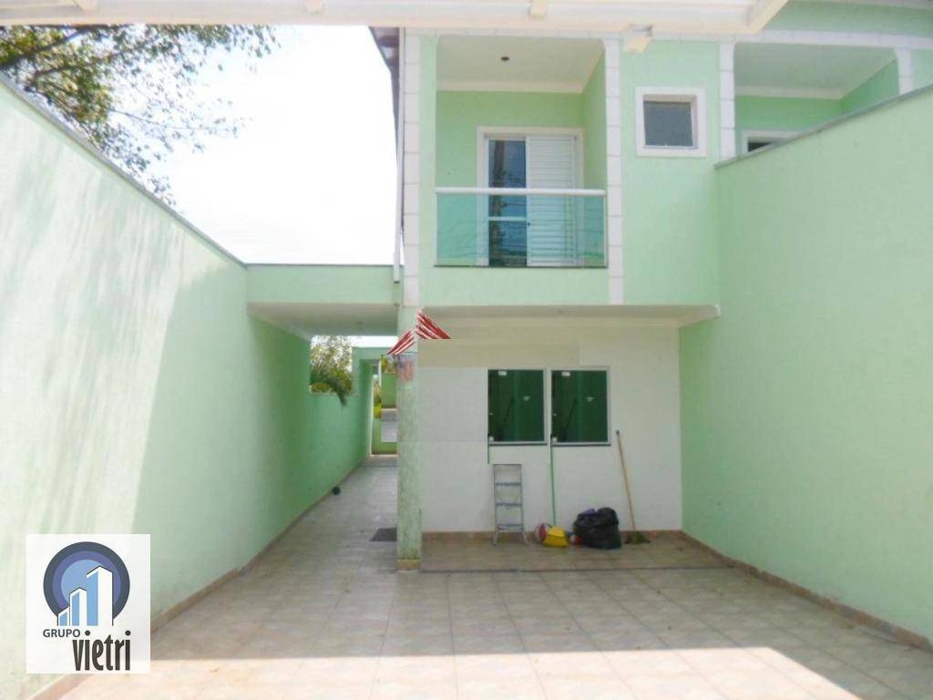 Sobrado à venda com 3 quartos, 120m² - Foto 1