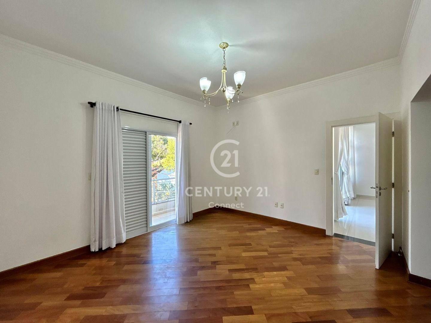 Casa de Condomínio para alugar com 4 quartos, 310m² - Foto 11