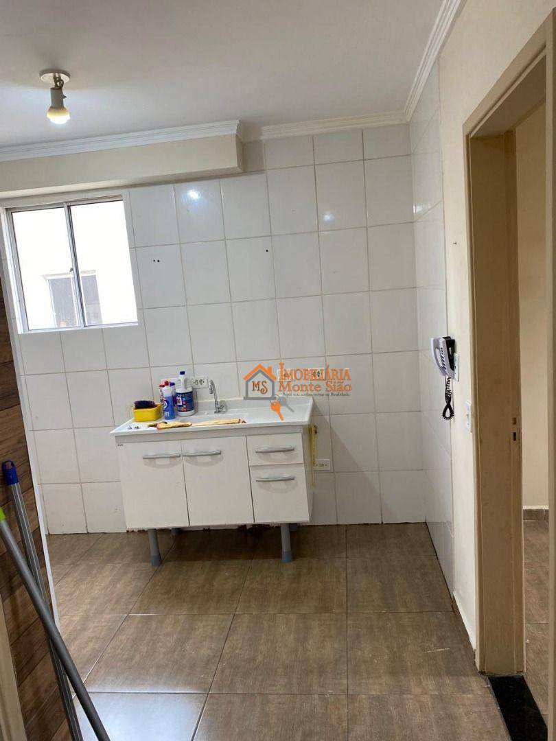 Apartamento para alugar com 2 quartos, 47m² - Foto 4