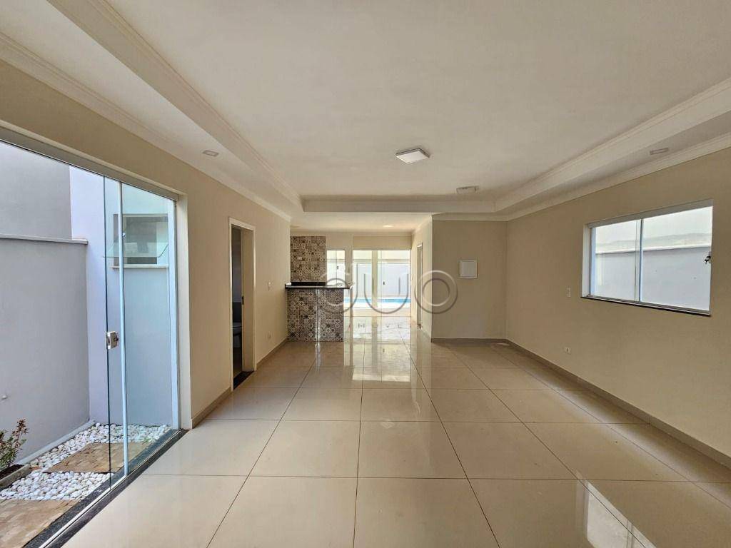 Casa de Condomínio para alugar com 3 quartos, 220m² - Foto 3