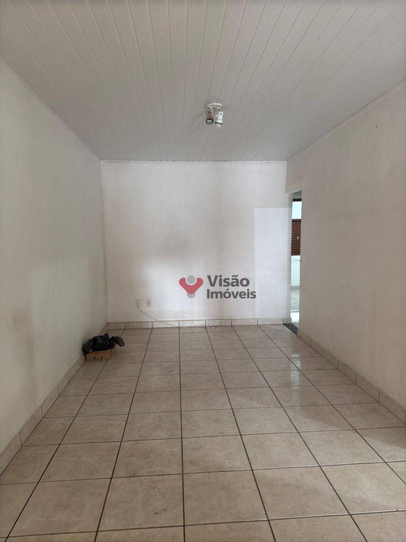 Casa à venda com 3 quartos, 102m² - Foto 5