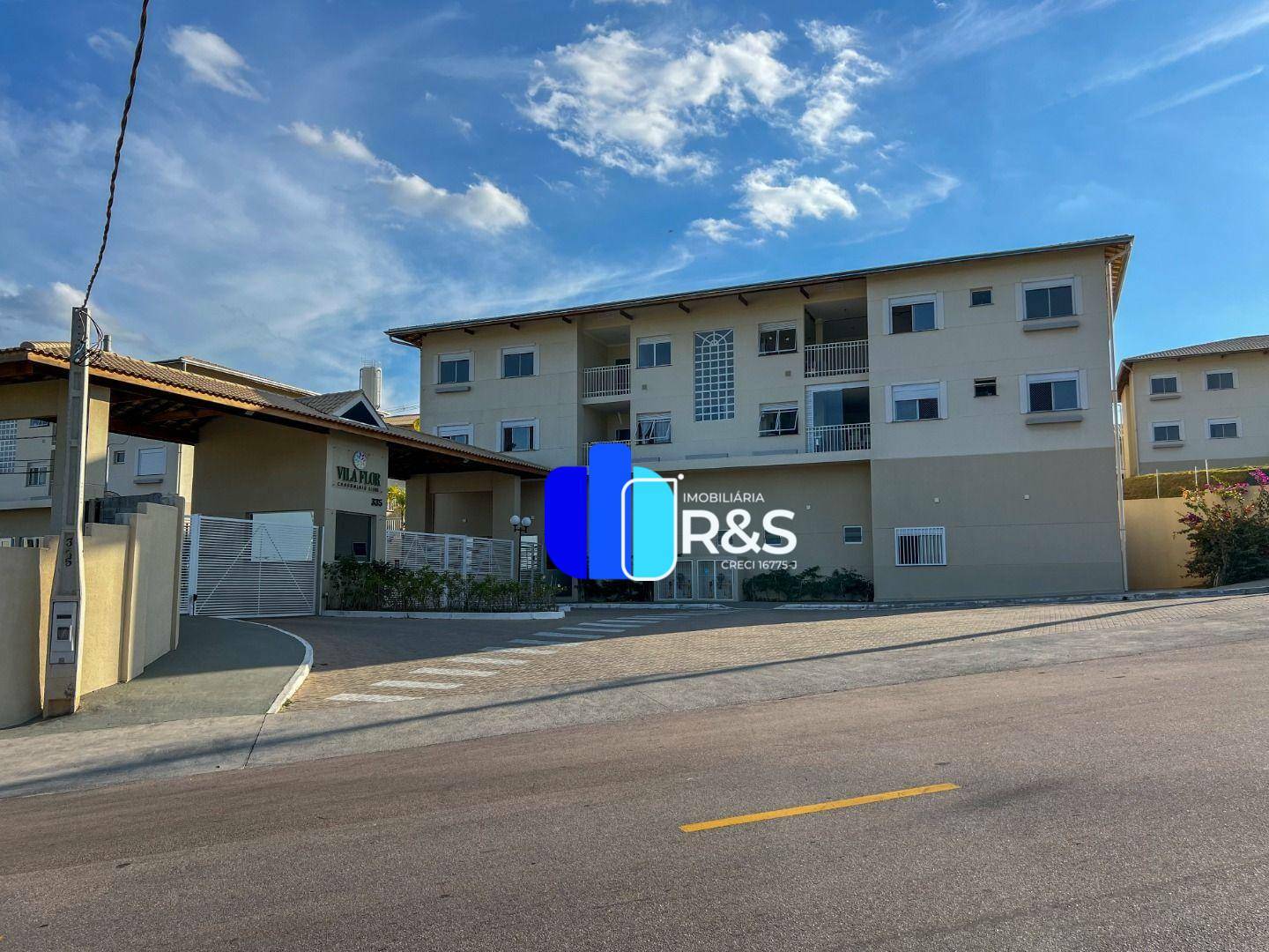 Apartamento à venda com 3 quartos, 66m² - Foto 1