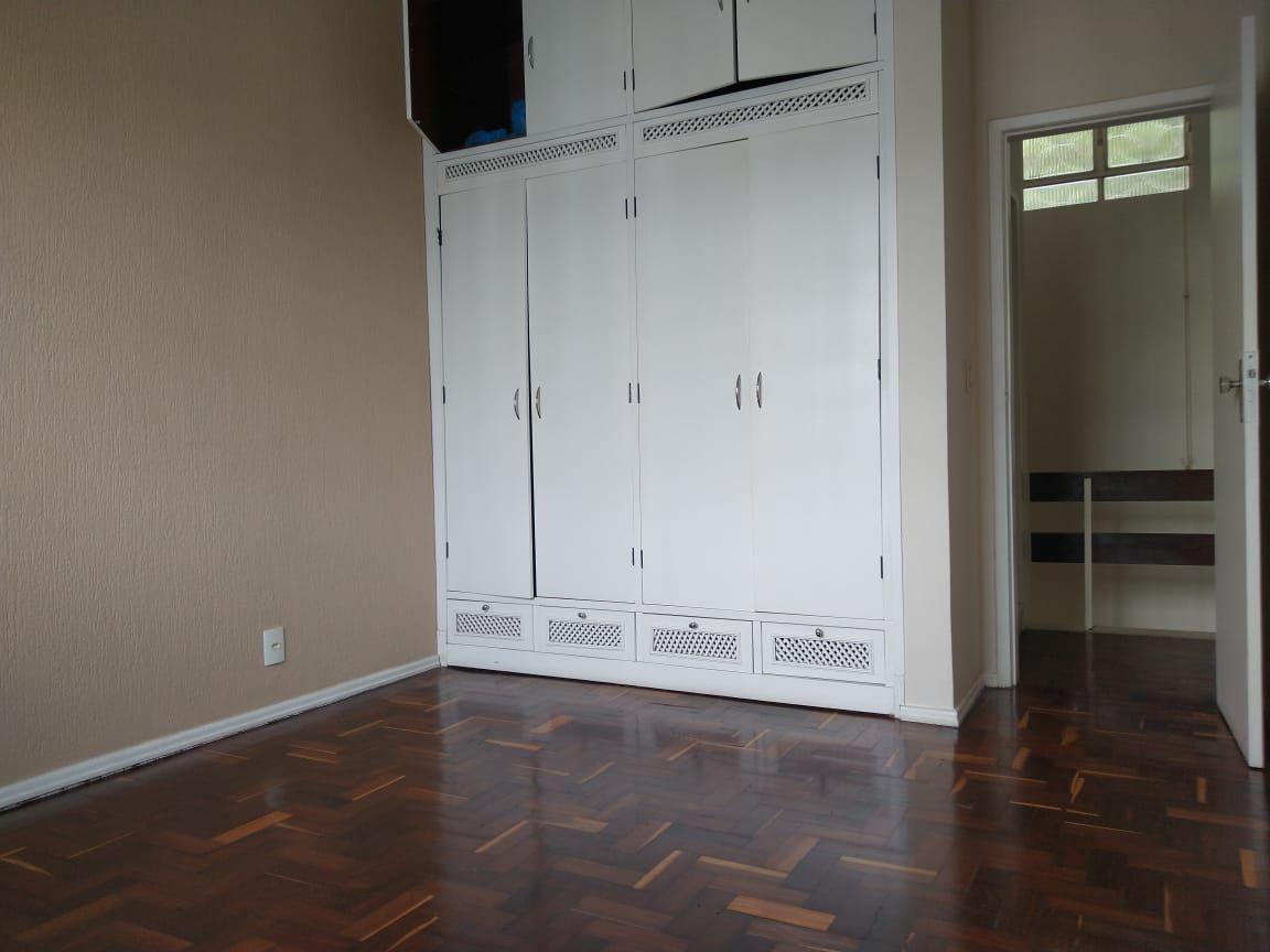 Casa à venda com 3 quartos, 170m² - Foto 37