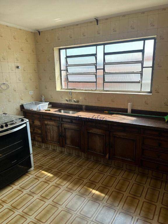 Sobrado à venda com 3 quartos, 180m² - Foto 6