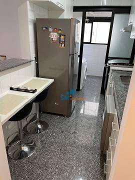 Apartamento à venda com 3 quartos, 84m² - Foto 4