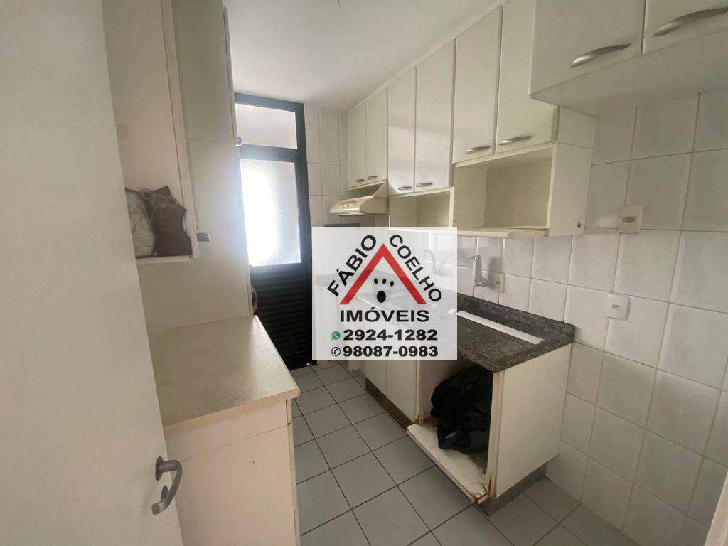 Apartamento à venda com 3 quartos, 70m² - Foto 9