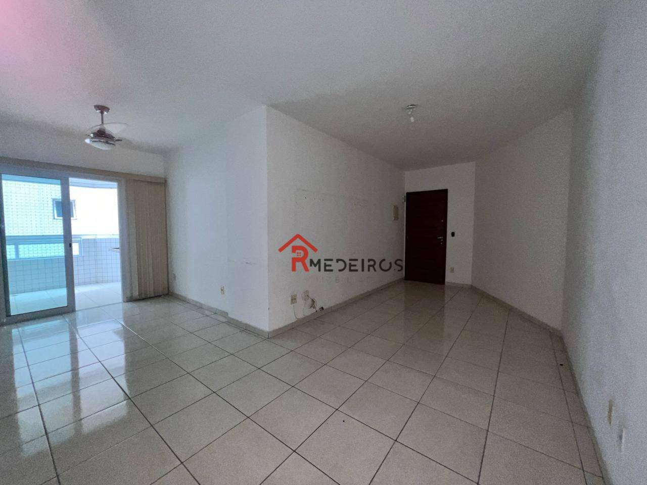 Apartamento à venda com 2 quartos, 79m² - Foto 1