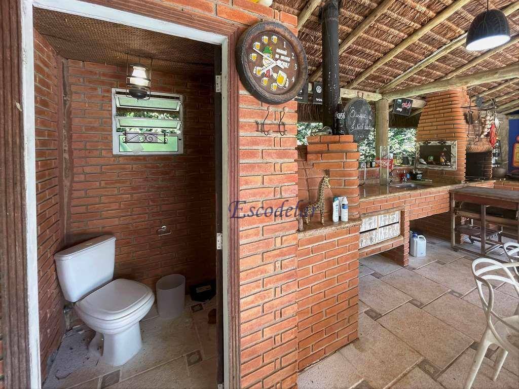 Casa de Condomínio à venda com 4 quartos, 600m² - Foto 45