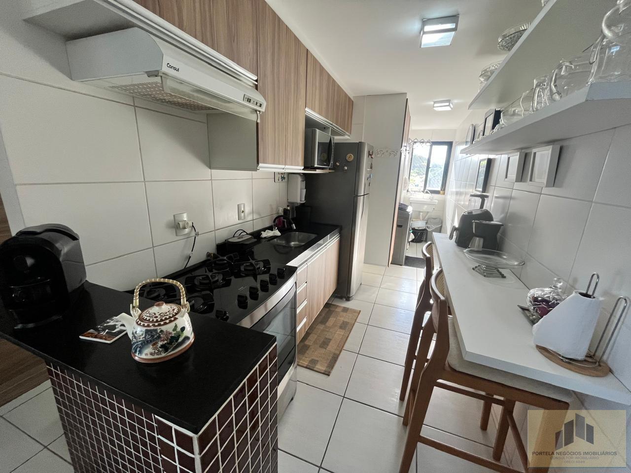 Apartamento à venda com 2 quartos, 62m² - Foto 9
