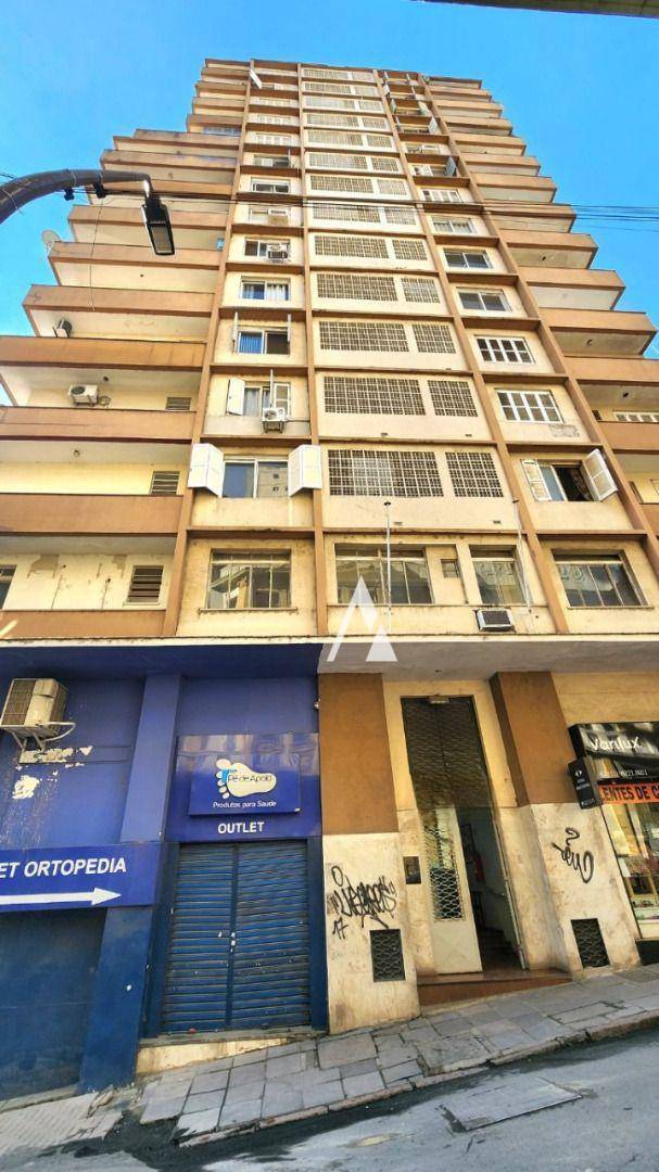 Apartamento à venda com 2 quartos, 68m² - Foto 1