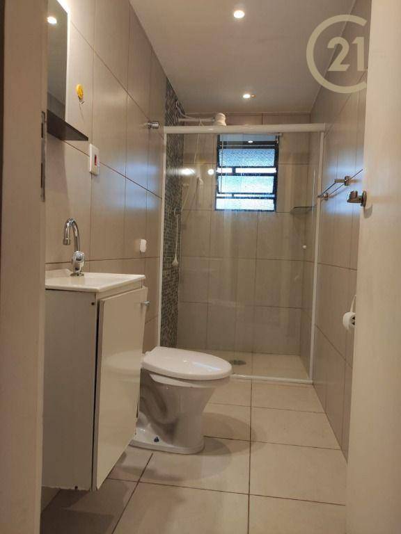 Apartamento à venda com 2 quartos, 70m² - Foto 9