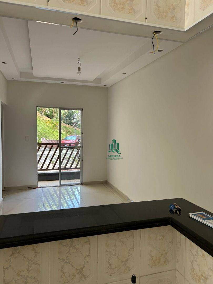 Apartamento à venda com 2 quartos, 65m² - Foto 2
