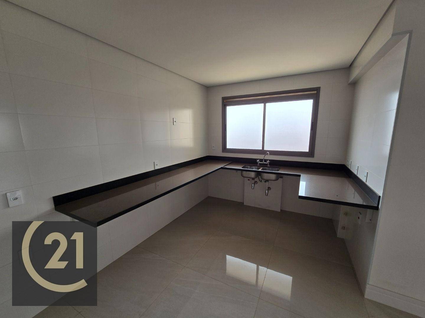 Apartamento à venda com 4 quartos, 376m² - Foto 11