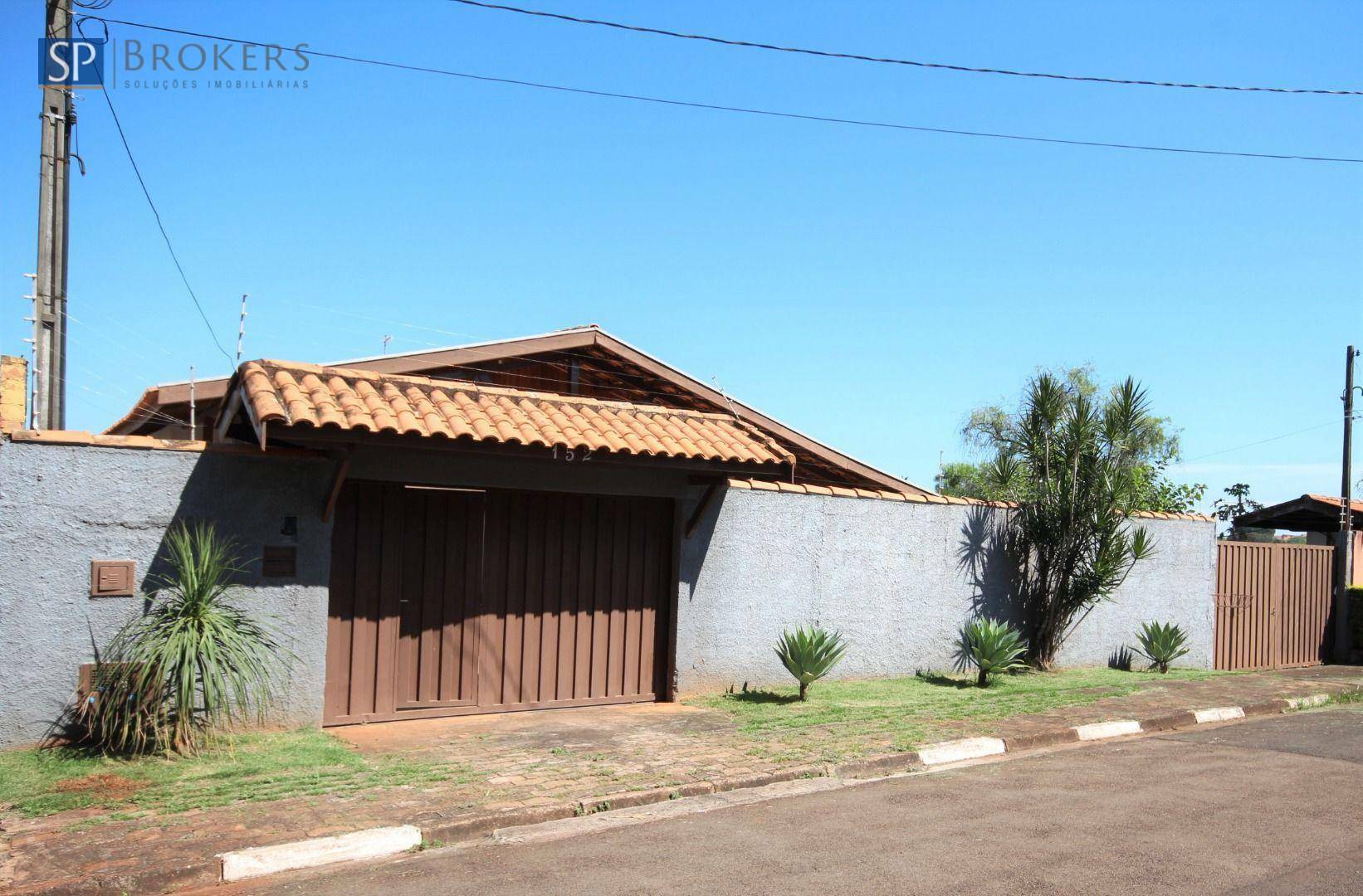 Chácara à venda com 4 quartos, 300m² - Foto 1