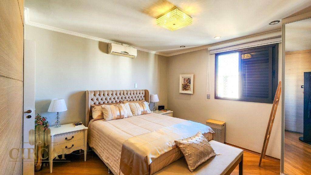 Cobertura à venda com 4 quartos, 216m² - Foto 15