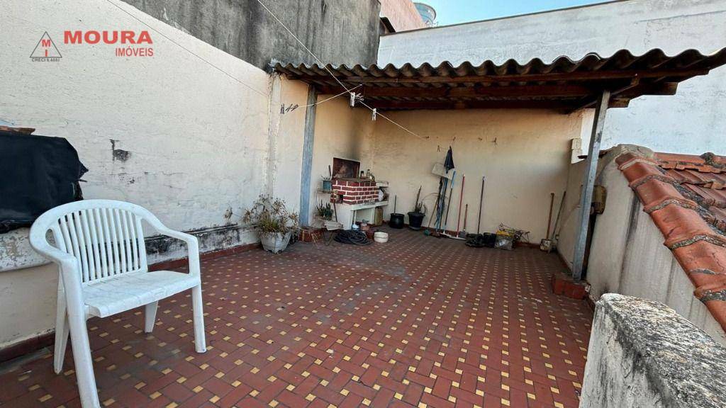 Casa à venda com 2 quartos, 110m² - Foto 5