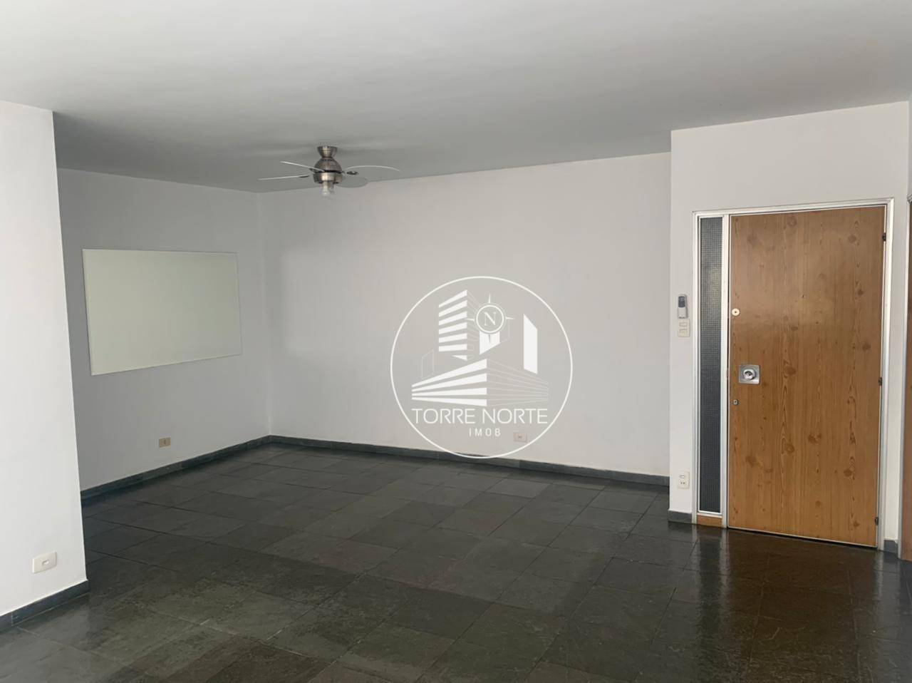 Apartamento à venda com 3 quartos, 112m² - Foto 1