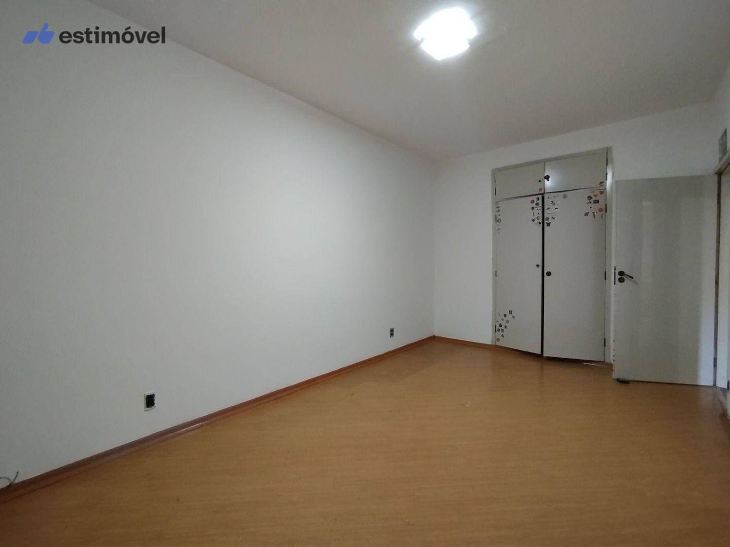 Apartamento à venda com 3 quartos, 138m² - Foto 12