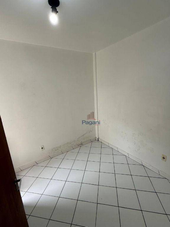 Apartamento à venda com 3 quartos, 81m² - Foto 20