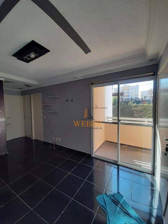 Apartamento à venda com 2 quartos, 48m² - Foto 2