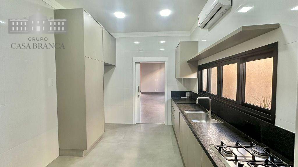 Casa de Condomínio para alugar com 3 quartos, 473m² - Foto 10