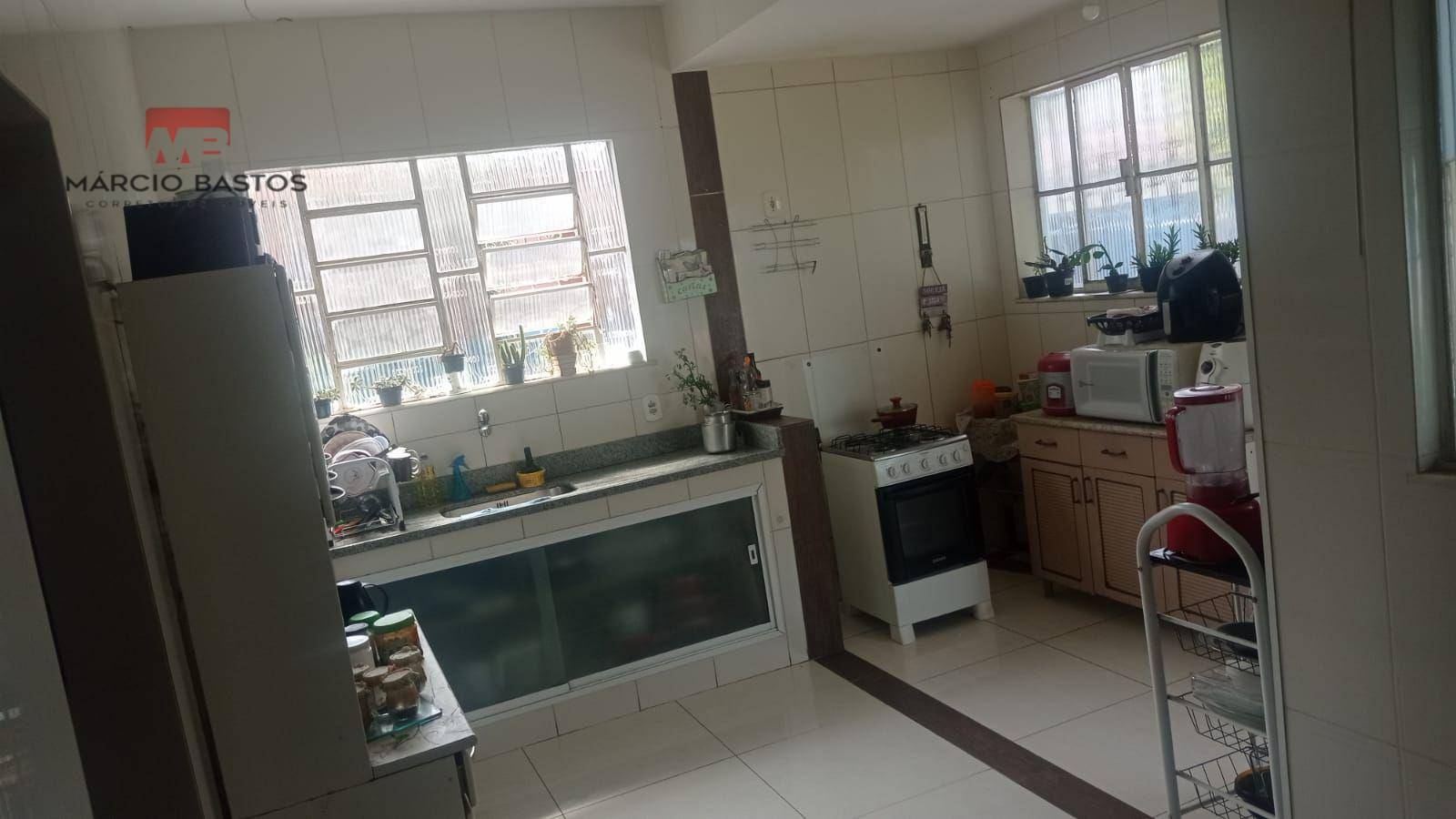 Casa à venda com 2 quartos, 250m² - Foto 38