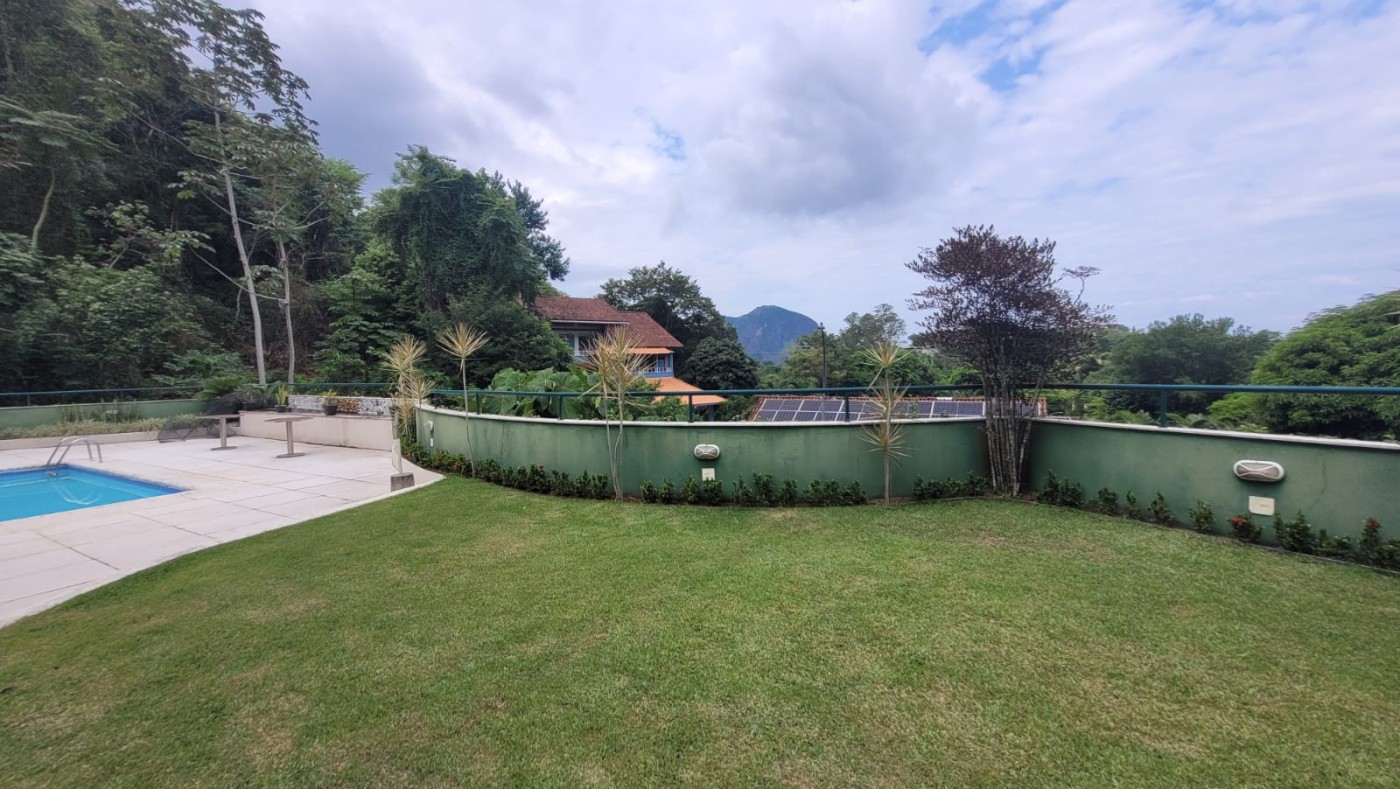 Casa de Condomínio à venda, 300m² - Foto 11