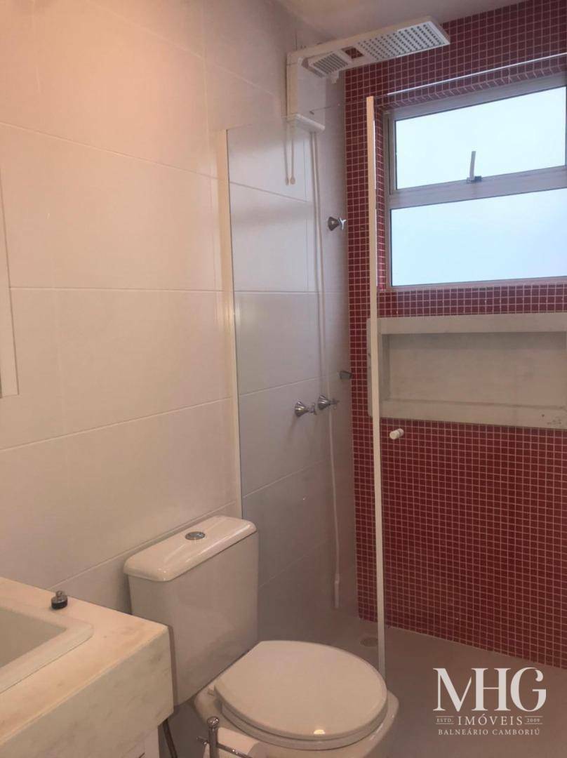 Apartamento à venda com 3 quartos, 145m² - Foto 4