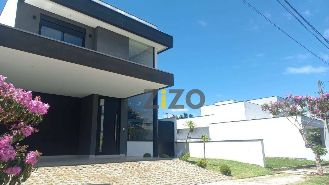 Casa de Condomínio à venda com 4 quartos, 259m² - Foto 1