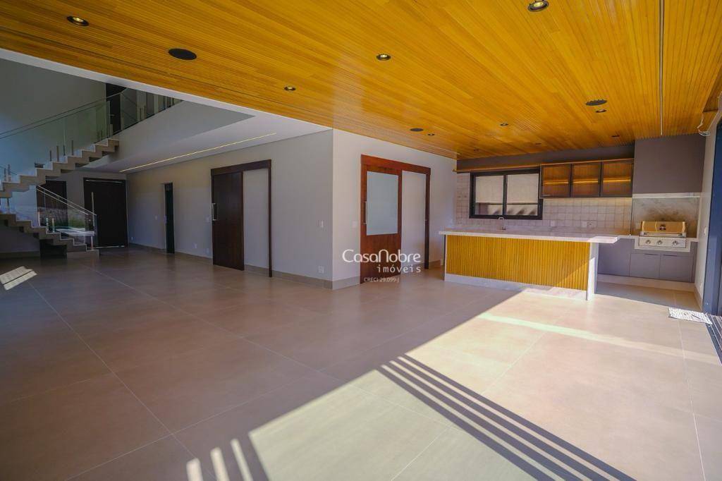 Casa de Condomínio à venda com 4 quartos, 441m² - Foto 11