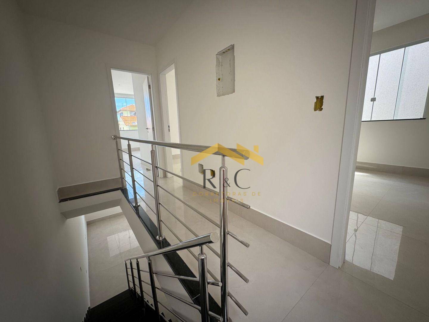 Casa à venda com 3 quartos, 137m² - Foto 8