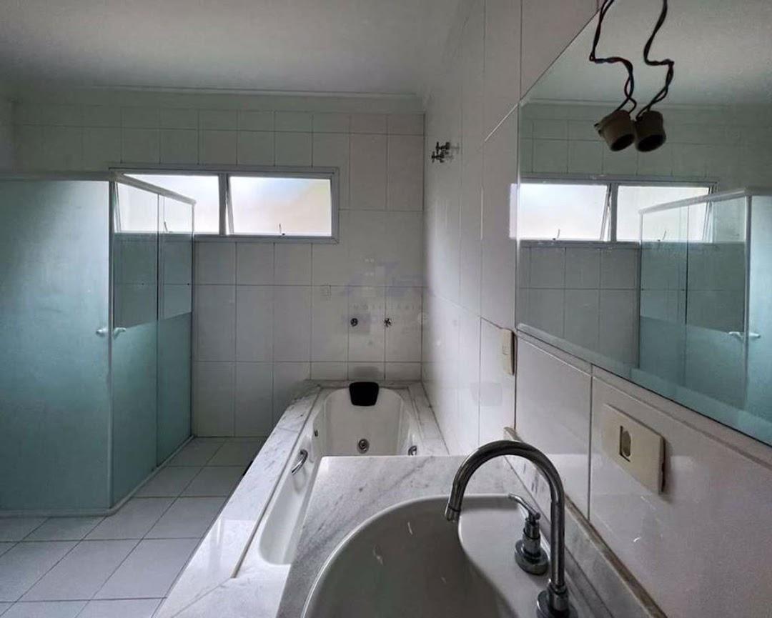 Sobrado para alugar com 4 quartos, 380m² - Foto 16