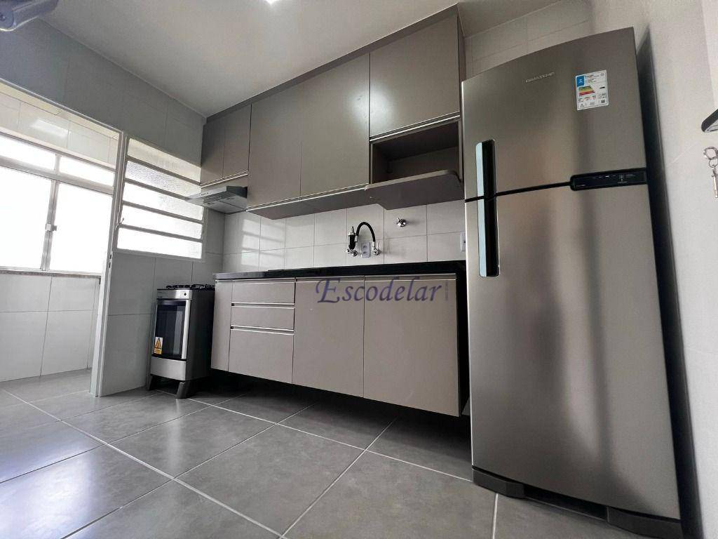 Apartamento à venda com 2 quartos, 64m² - Foto 3