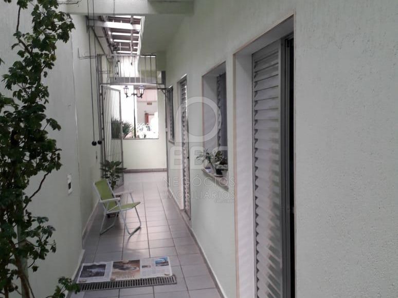 Casa à venda com 3 quartos, 190m² - Foto 19