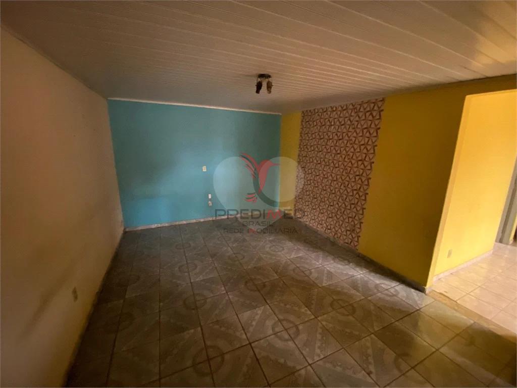 Casa à venda com 2 quartos, 85m² - Foto 3