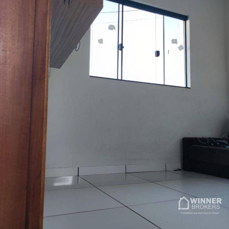 Casa à venda com 2 quartos, 56m² - Foto 8