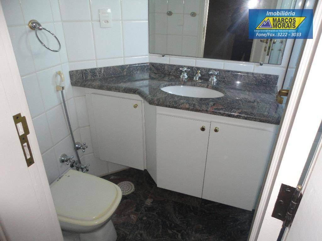 Apartamento à venda com 3 quartos, 189m² - Foto 15