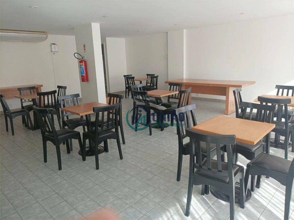 Apartamento à venda com 2 quartos, 70m² - Foto 14