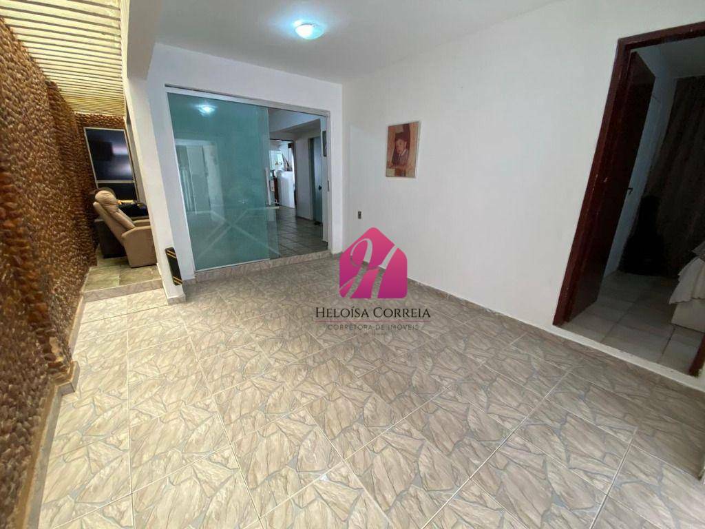 Casa, 3 quartos, 186 m² - Foto 1