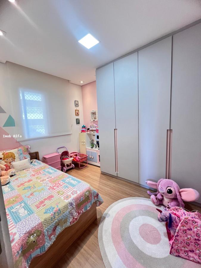 Apartamento à venda com 3 quartos, 105m² - Foto 11